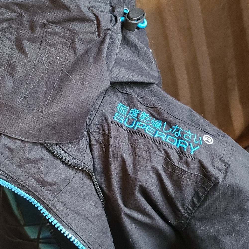 Superdry original windcheater jacket. - Picture 8 of 10